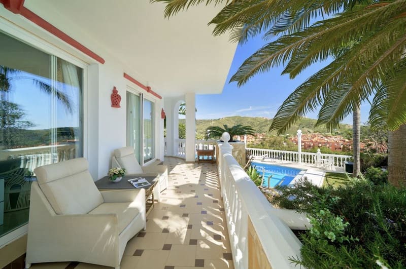 7 bedroom Villa for sale in Marbella with pool garage - € 2,285,000 (Ref: 8809382)