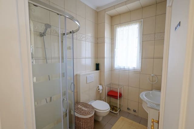 7 sovrum Villa till salu i Marbella med pool garage - 2 285 000 € (Ref: 8809382)