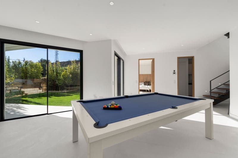 4 sovrum Villa till salu i Benahavis med pool garage - 2 100 000 € (Ref: 8809383)