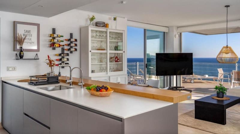 Apartamento de 3 habitaciones en Fuengirola en venta con piscina - 1.340.000 € (Ref: 8809389)