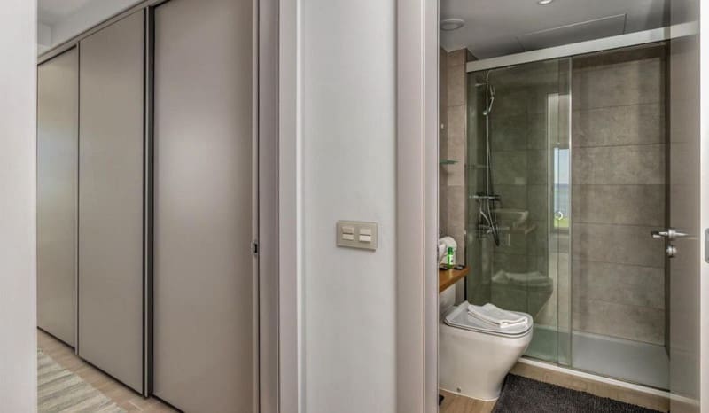 Apartamento de 3 habitaciones en Fuengirola en venta con piscina - 1.340.000 € (Ref: 8809389)