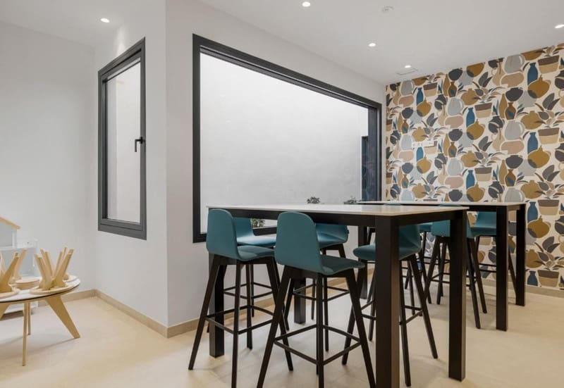 2 makuuhuone Huoneisto myytävänä paikassa Fuengirola mukana uima-altaan 
autotalli - 599 000 € (Ref: 8809394)