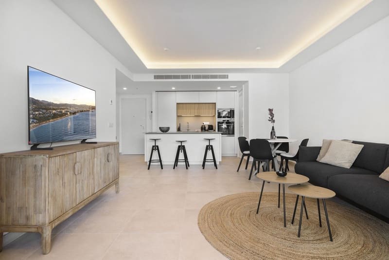 2 sypialnia Apartament na sprzedaż w Fuengirola z basenem garażem - 584 500 € (Ref: 8809394)