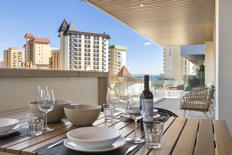 2 sypialnia Apartament na sprzedaż w Fuengirola z basenem garażem - 584 500 € (Ref: 8809394)