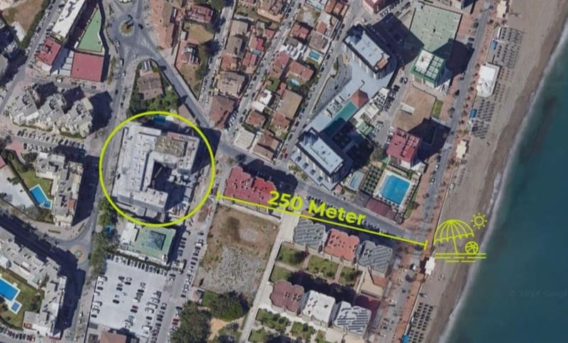 2 sypialnia Apartament na sprzedaż w Fuengirola z basenem garażem - 584 500 € (Ref: 8809394)