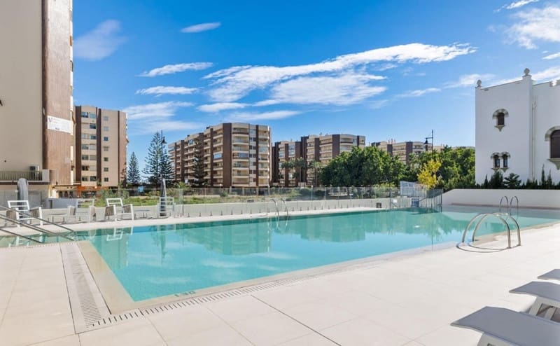 2 sypialnia Apartament na sprzedaż w Fuengirola z basenem garażem - 584 500 € (Ref: 8809394)