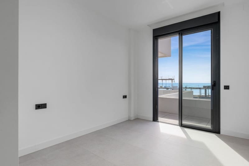 3 bedroom Apartment for sale in Marbella with pool garage - € 899,000 (Ref: 8812364)