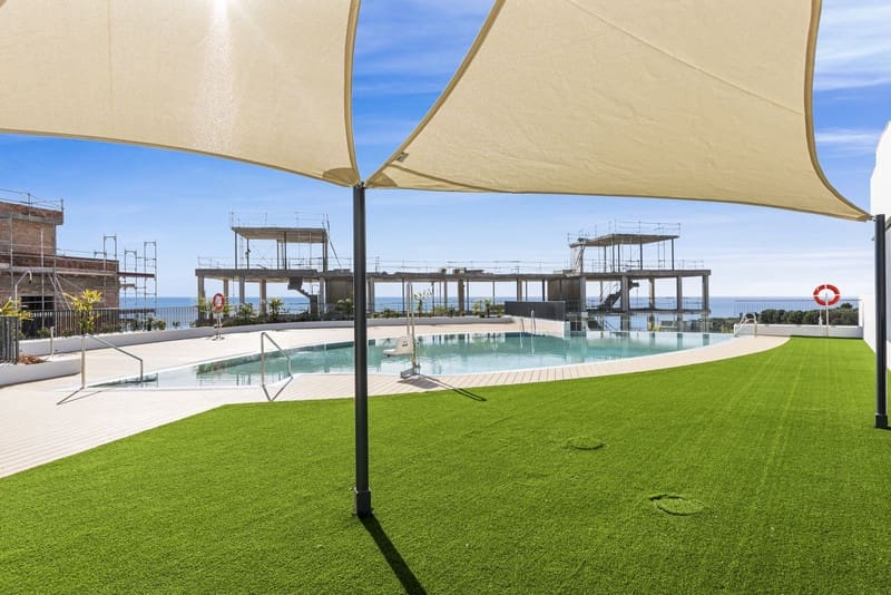 3 bedroom Apartment for sale in Marbella with pool garage - € 899,000 (Ref: 8812364)