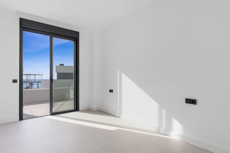 3 bedroom Apartment for sale in Marbella with pool garage - € 899,000 (Ref: 8812364)