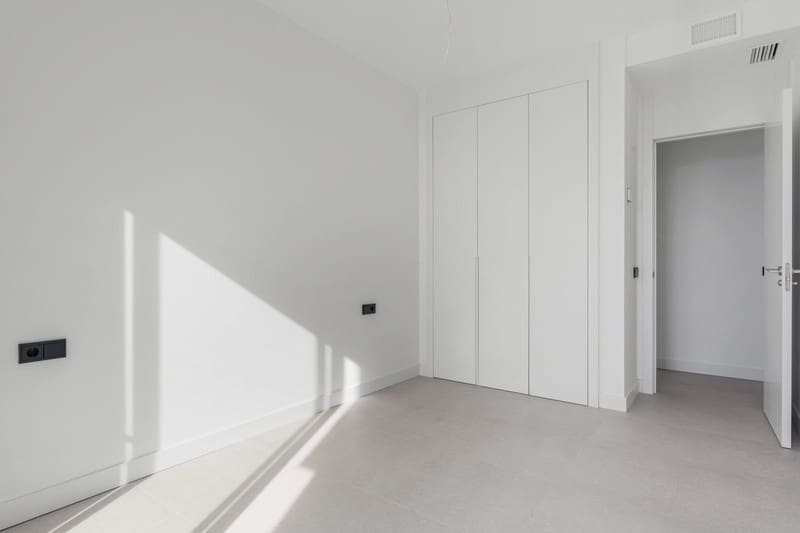 3 bedroom Apartment for sale in Marbella with pool garage - € 899,000 (Ref: 8812364)