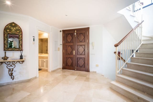 4 soverom Villa til salgs i La Quinta, Benahavís med svømmebasseng garasje - € 2 950 000 (Ref: 8812366)