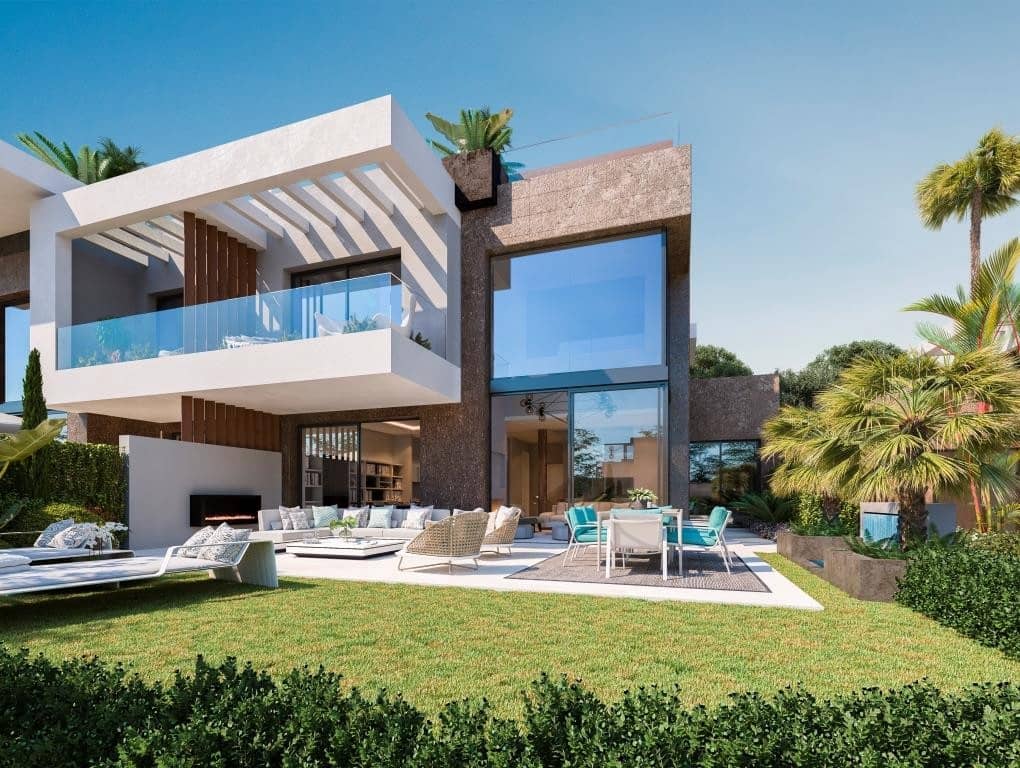 4 sovrum Semi-fristående Villa till salu i Marbella med pool garage - 1 850 000 € (Ref: 8815575)