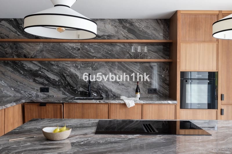 4 bedroom Villa for sale in Nueva Andalucia with pool garage - € 2,895,000 (Ref: 8834196)