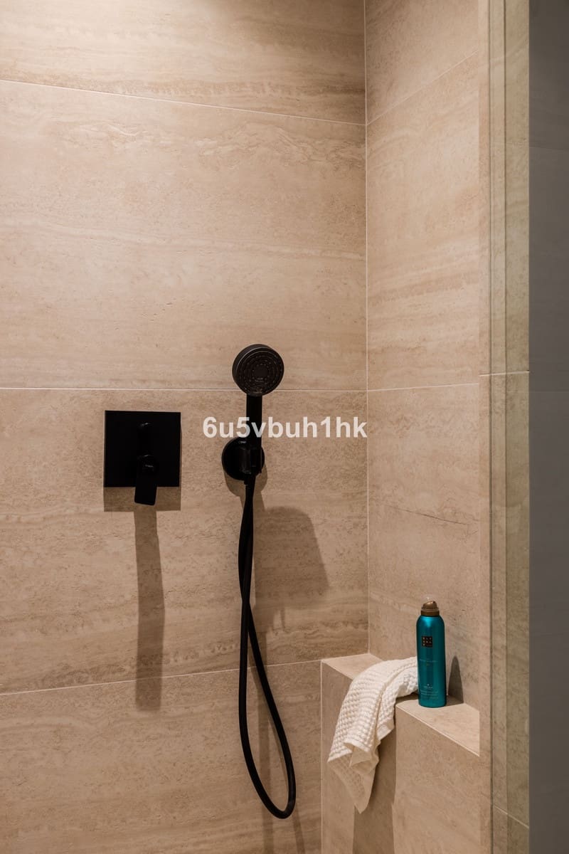 4 bedroom Villa for sale in Nueva Andalucia with pool garage - € 2,895,000 (Ref: 8834196)