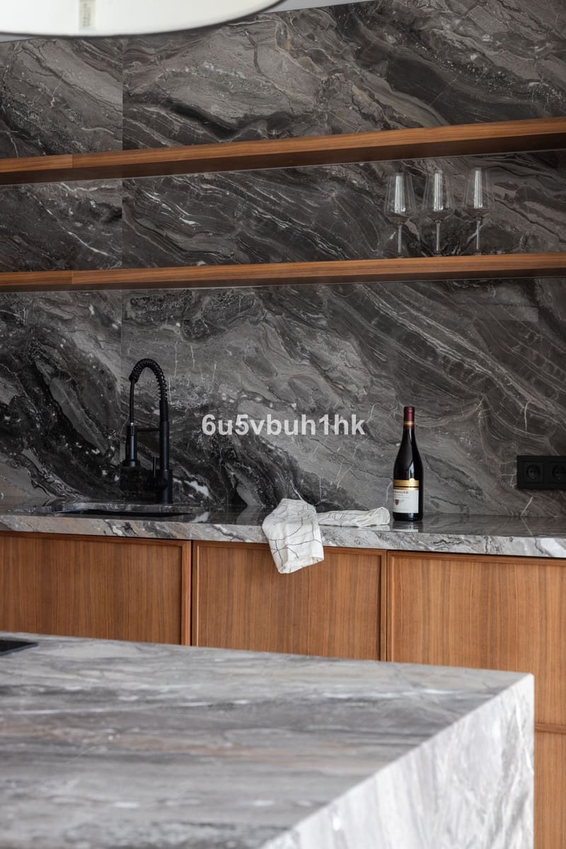 4 bedroom Villa for sale in Nueva Andalucia with pool garage - € 2,895,000 (Ref: 8834196)