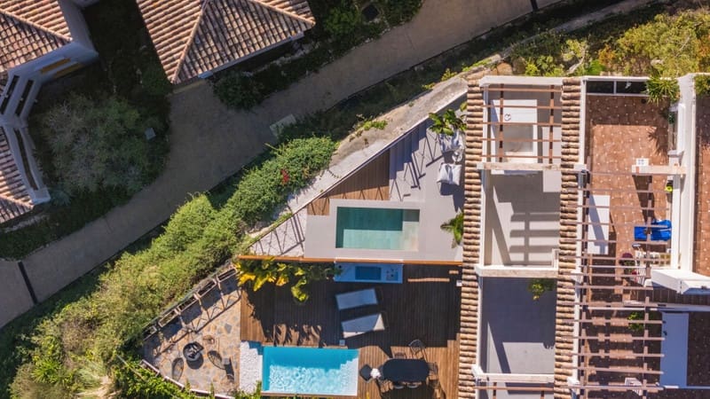 3 bedroom Apartment for sale in Nueva Andalucia with pool garage - € 1,095,000 (Ref: 8836436)