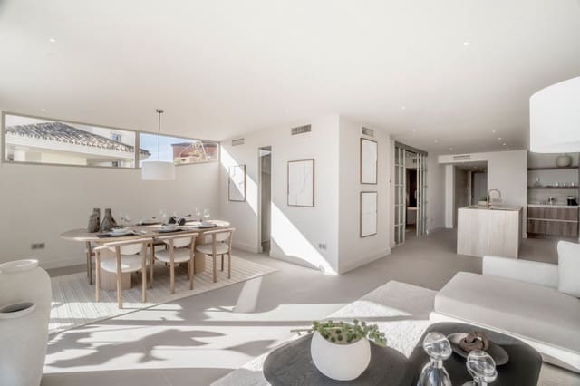 3 slaapkamer Appartement te koop in Nueva Andalucia, Marbella met zwembad garage - € 1.050.000 (Ref: 8836436)