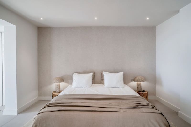 3 bedroom Apartment for sale in Nueva Andalucia with pool garage - € 1,050,000 (Ref: 8836436)