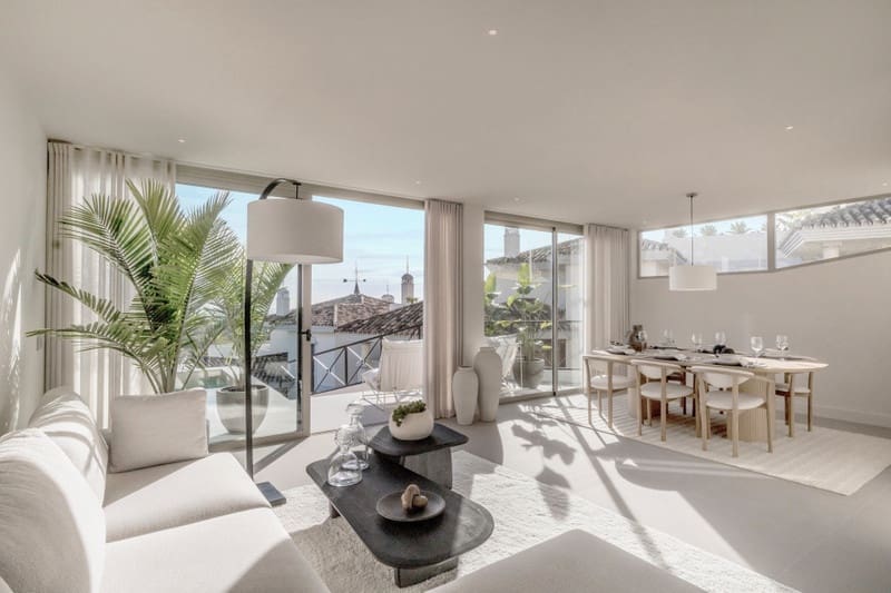 3 bedroom Apartment for sale in Nueva Andalucia with pool garage - € 1,050,000 (Ref: 8836436)