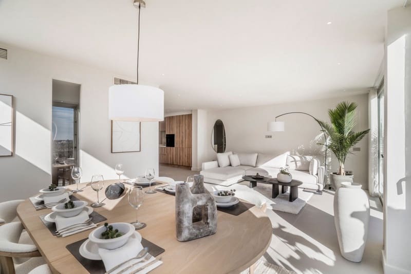 3 bedroom Apartment for sale in Nueva Andalucia with pool garage - € 1,050,000 (Ref: 8836436)