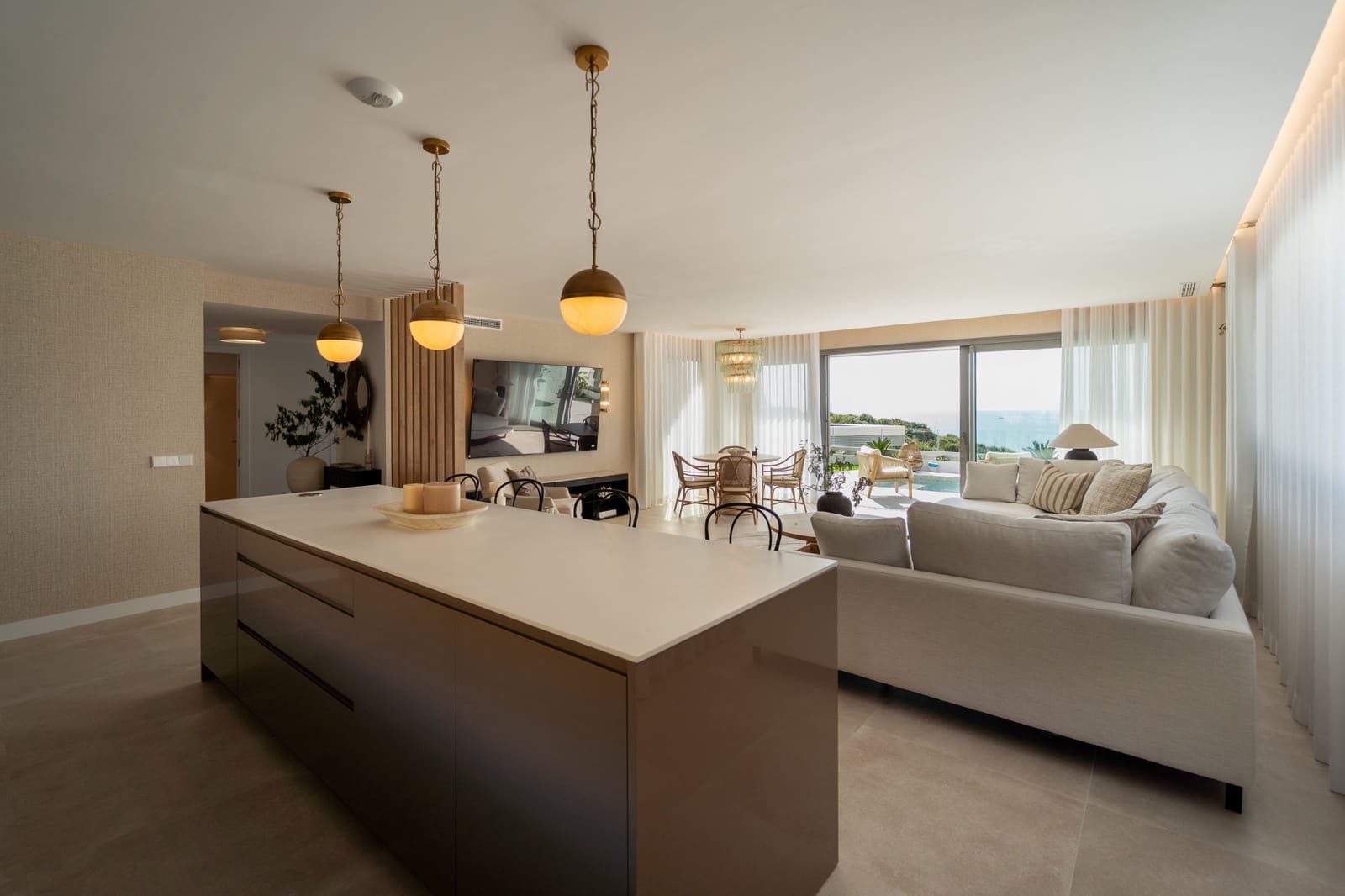 4 quarto Moradia Geminada para venda em Mijas Costa com piscina garagem - 1 400 000 € (Ref: 8843027)