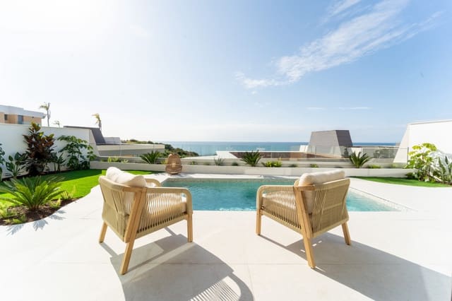 4 chambre Villa/Maison Semi-Mitoyenne à vendre à Mijas Costa, Mijas avec piscine garage - 1 400 000 € (Ref: 8843027)