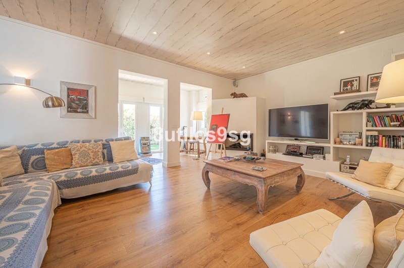 5 bedroom Villa for sale in Nueva Andalucia with pool garage - € 2,490,000 (Ref: 8854703)