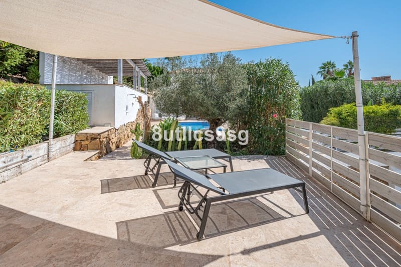 5 bedroom Villa for sale in Nueva Andalucia with pool garage - € 2,490,000 (Ref: 8854703)
