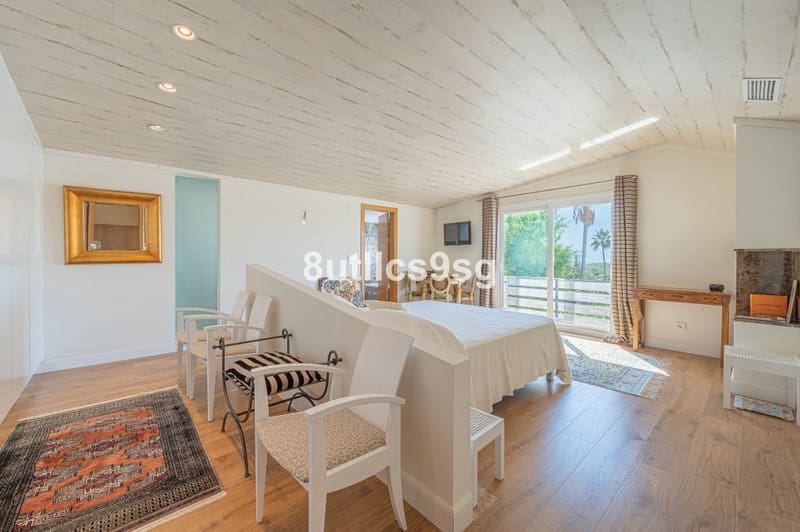 5 soveværelse Villa til salg i Nueva Andalucia med swimmingpool garage - € 2.490.000 (Ref: 8854703)
