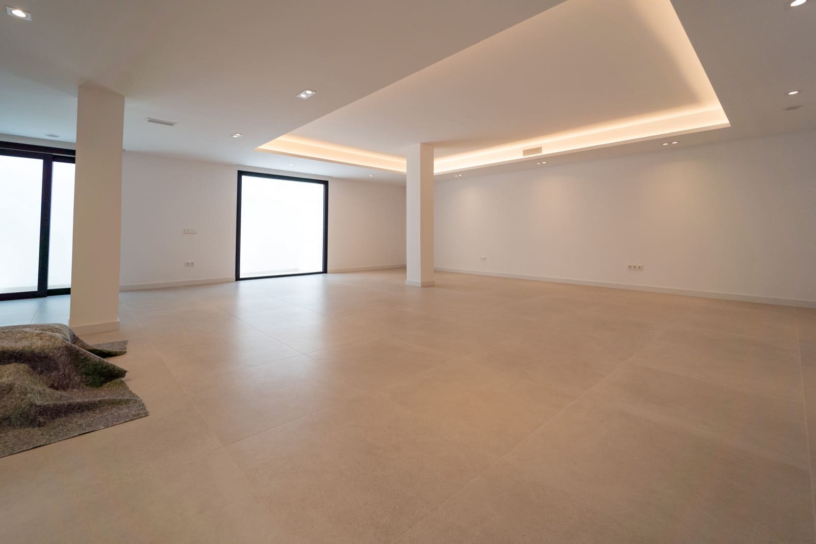 4 sovrum Villa till salu i Mijas Costa med pool garage - 1 650 000 € (Ref: 8859567)