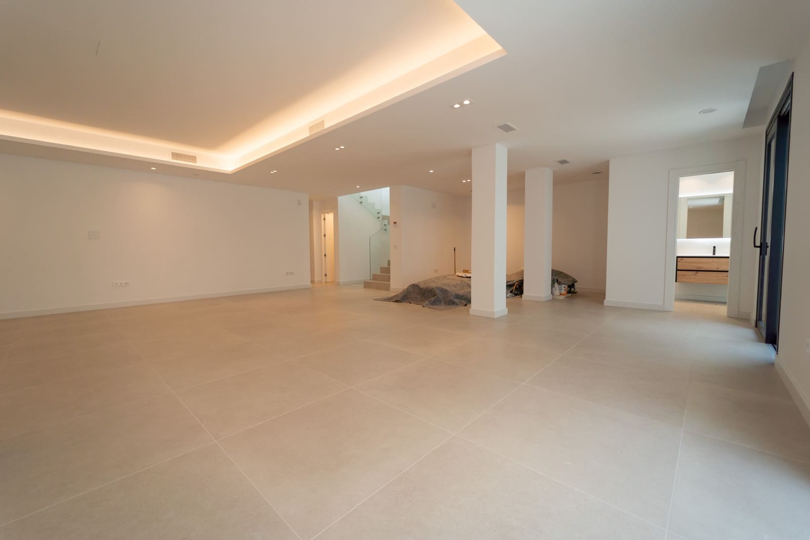 4 sovrum Villa till salu i Mijas Costa med pool garage - 1 650 000 € (Ref: 8859567)