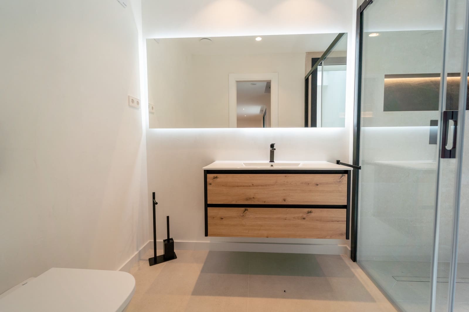 4 sovrum Villa till salu i Mijas Costa med pool garage - 1 650 000 € (Ref: 8859567)