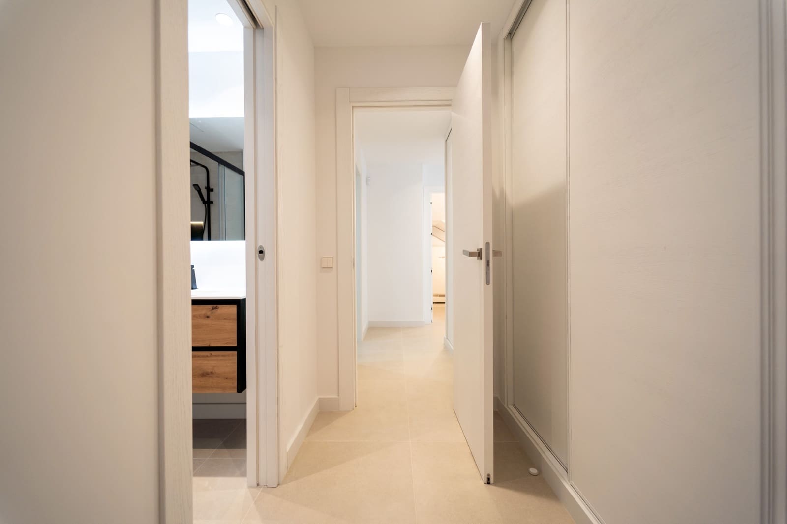 4 sovrum Villa till salu i Mijas Costa med pool garage - 1 650 000 € (Ref: 8859567)