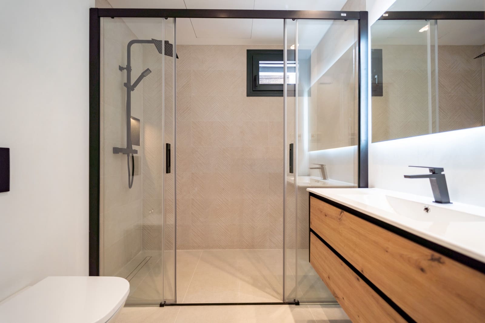 4 sovrum Villa till salu i Mijas Costa med pool garage - 1 650 000 € (Ref: 8859567)