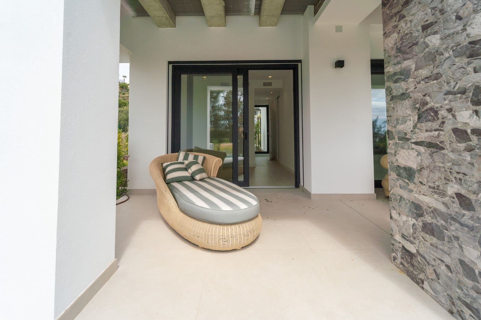 4 sovrum Villa till salu i Mijas Costa med pool garage - 1 650 000 € (Ref: 8859567)