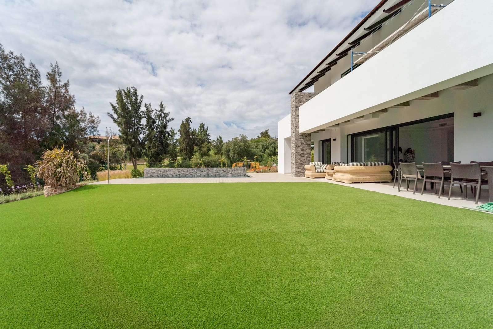 4 sovrum Villa till salu i Mijas Costa med pool garage - 1 650 000 € (Ref: 8859567)