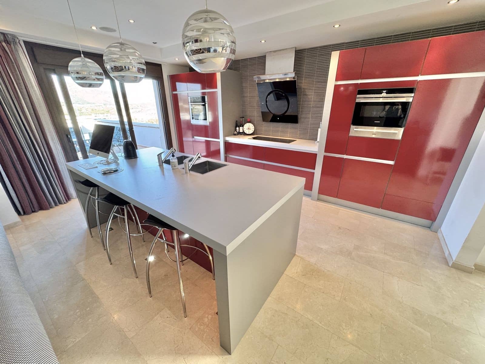 5 sovrum Villa till salu i Mijas Costa med pool garage - 1 650 000 € (Ref: 8864705)