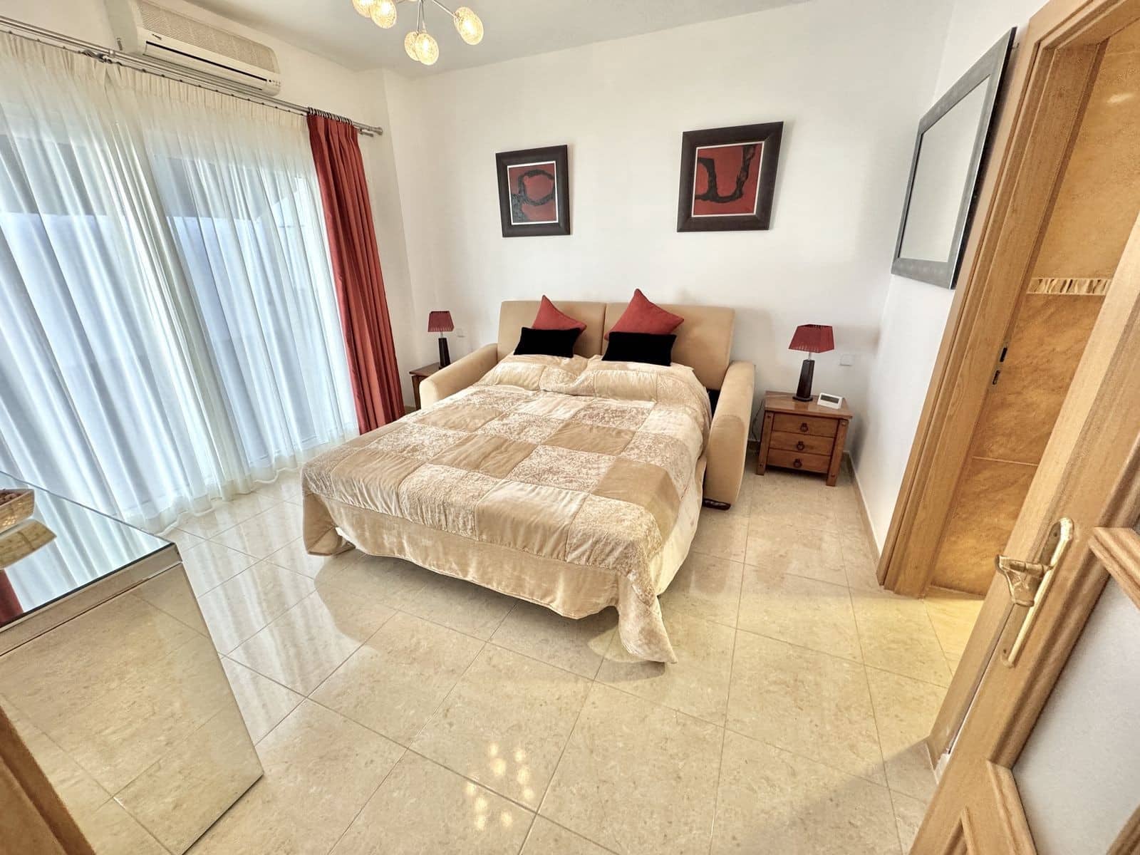 5 sovrum Villa till salu i Mijas Costa med pool garage - 1 650 000 € (Ref: 8864705)