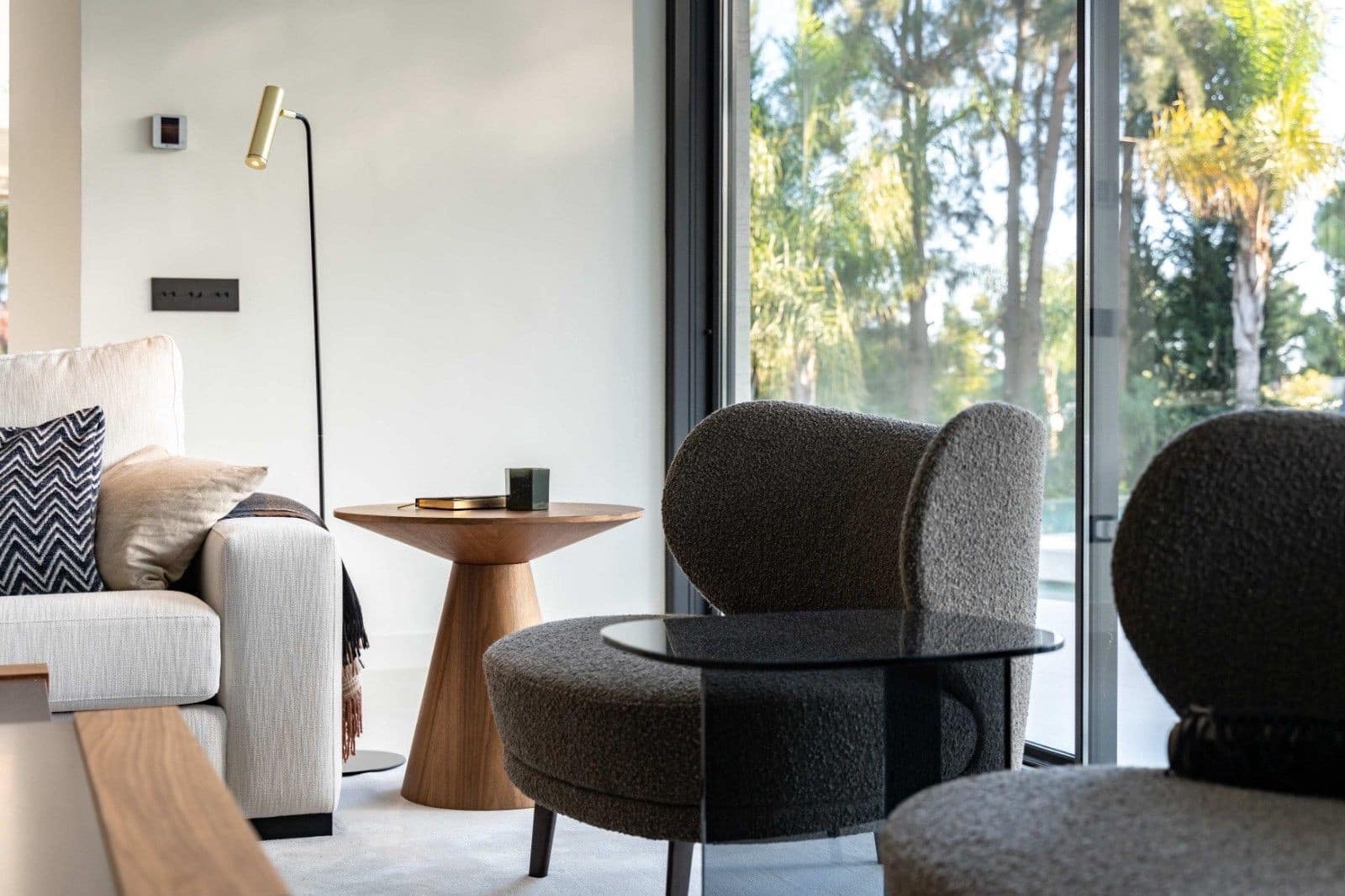 5 bedroom Villa for sale in Marbella with pool garage - € 5,875,000 (Ref: 8864706)