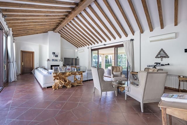 5 quarto Moradia para venda em Sotogrande, San Roque com piscina garagem - 2 290 000 € (Ref: 8864707)