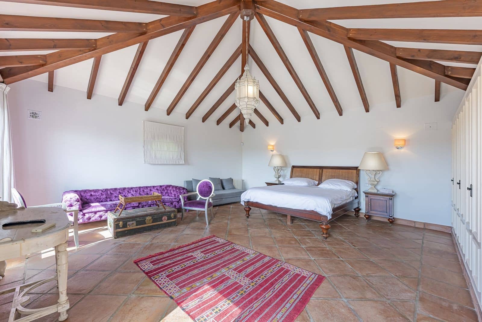 5 bedroom Villa for sale in Sotogrande with pool garage - € 2,290,000 (Ref: 8864707)