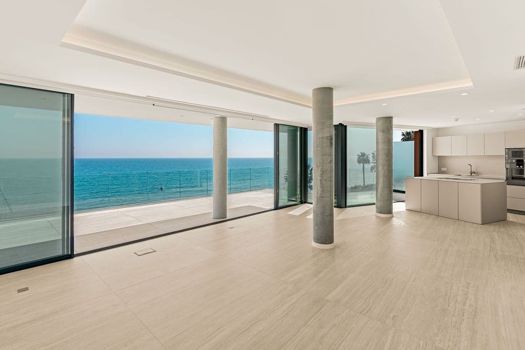 4 slaapkamer Penthouse te koop in Estepona met zwembad garage - € 4.850.000 (Ref: 8864708)