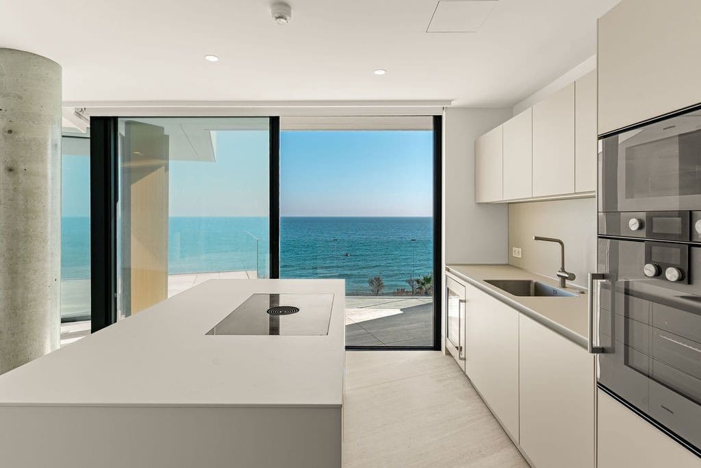 4 slaapkamer Penthouse te koop in Estepona met zwembad garage - € 4.850.000 (Ref: 8864708)