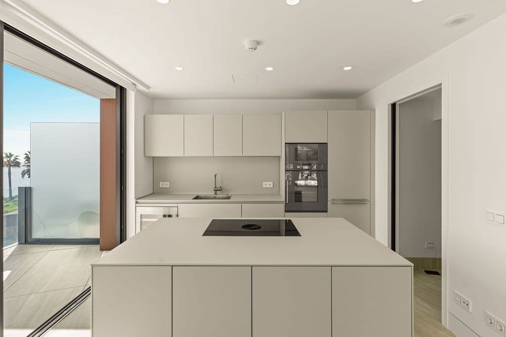 4 slaapkamer Penthouse te koop in Estepona met zwembad garage - € 4.850.000 (Ref: 8864708)