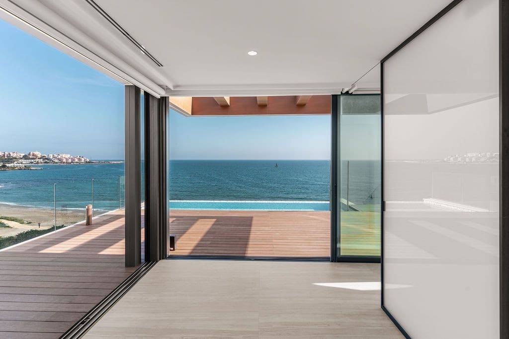 4 slaapkamer Penthouse te koop in Estepona met zwembad garage - € 4.850.000 (Ref: 8864708)