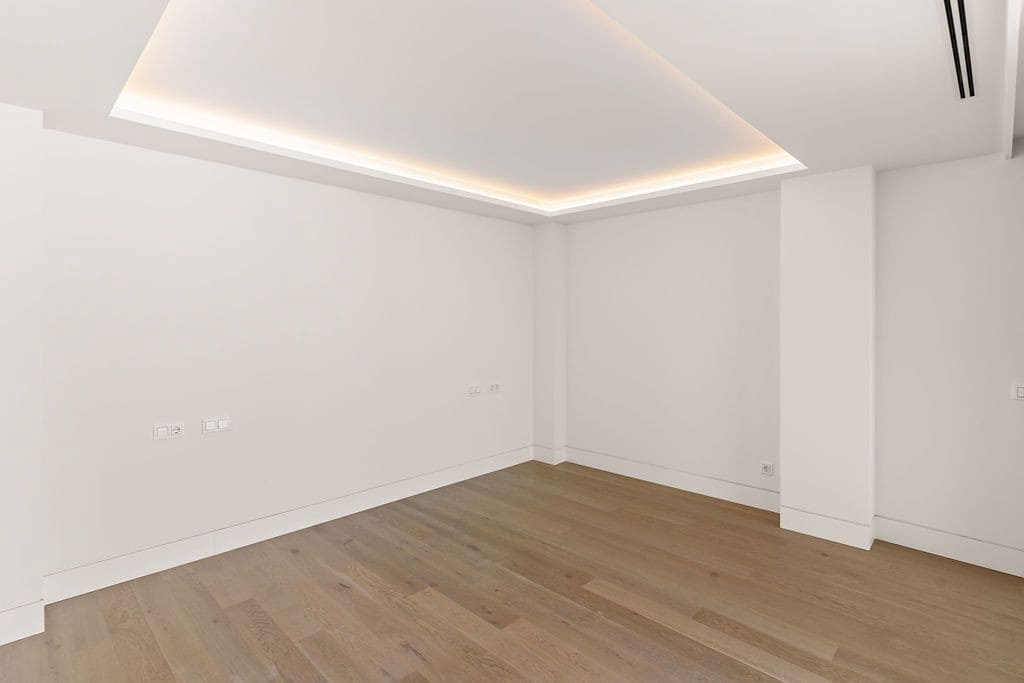 4 slaapkamer Penthouse te koop in Estepona met zwembad garage - € 4.850.000 (Ref: 8864708)