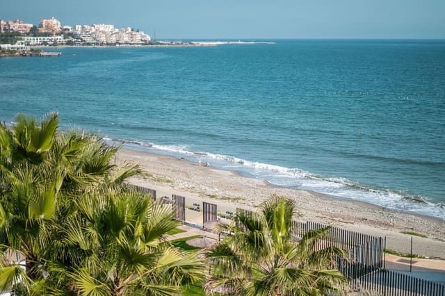 4 sovrum Takvåning till salu i Estepona med pool garage - 4 850 000 € (Ref: 8864708)