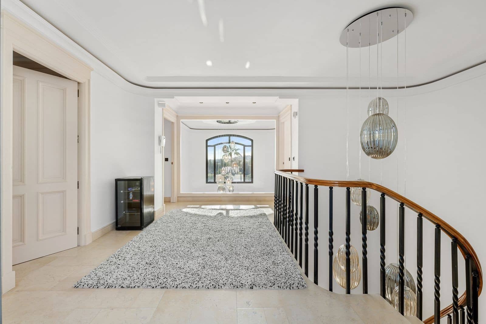 5 bedroom Villa for sale in Nueva Andalucia with pool garage - € 4,500,000 (Ref: 8867000)