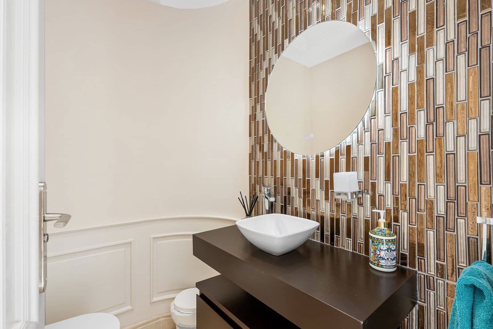 5 bedroom Villa for sale in Nueva Andalucia with pool garage - € 4,500,000 (Ref: 8867000)