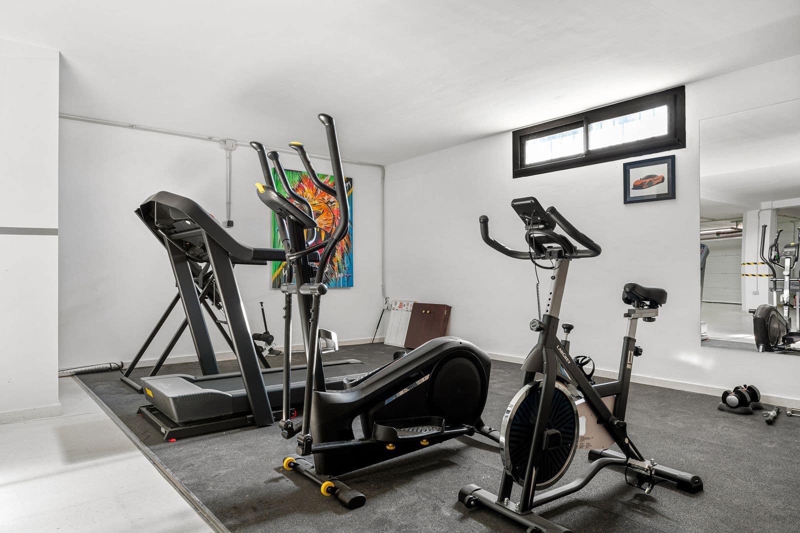 5 bedroom Villa for sale in Nueva Andalucia with pool garage - € 4,500,000 (Ref: 8867000)